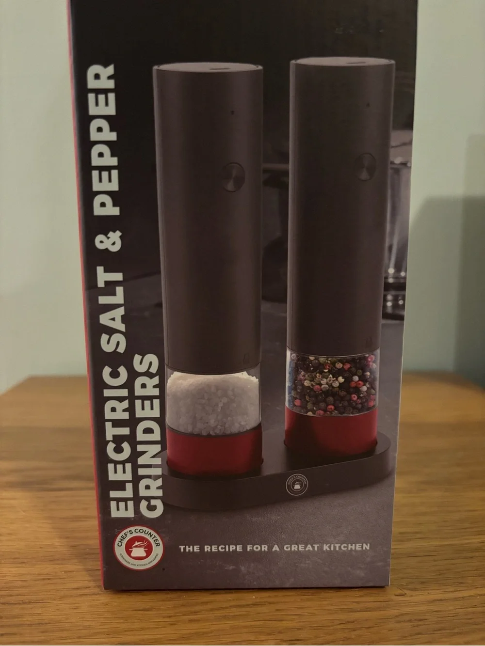 Chef's Counter Electric Salt & Pepper Grinders NEW - Picture 2 of 7